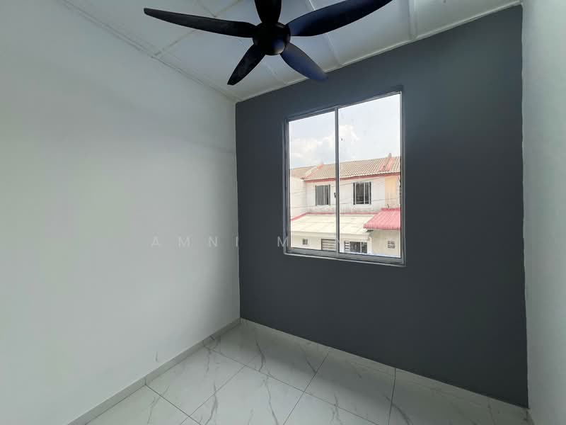 2-storey Terraced House for Sale in Bukit Sentosa (Rawang) - Amni Manan - PropertyGuru.com.my