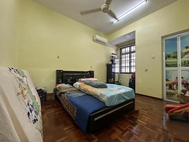 Rumah Teres 2 Tingkat untuk Dijual di Bandar Seri Alam (Masai) - Shereen Wong - Bedroom - PropertyGuru.com.my