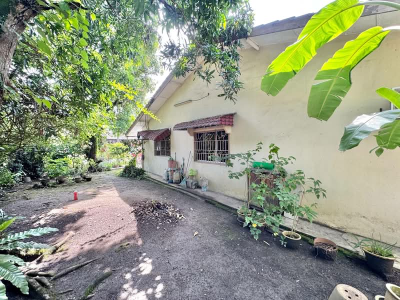 1-storey Terraced House for Sale in Taman Mewah Jaya (Klang) - Aqillah Razali - Exterior - PropertyGuru.com.my