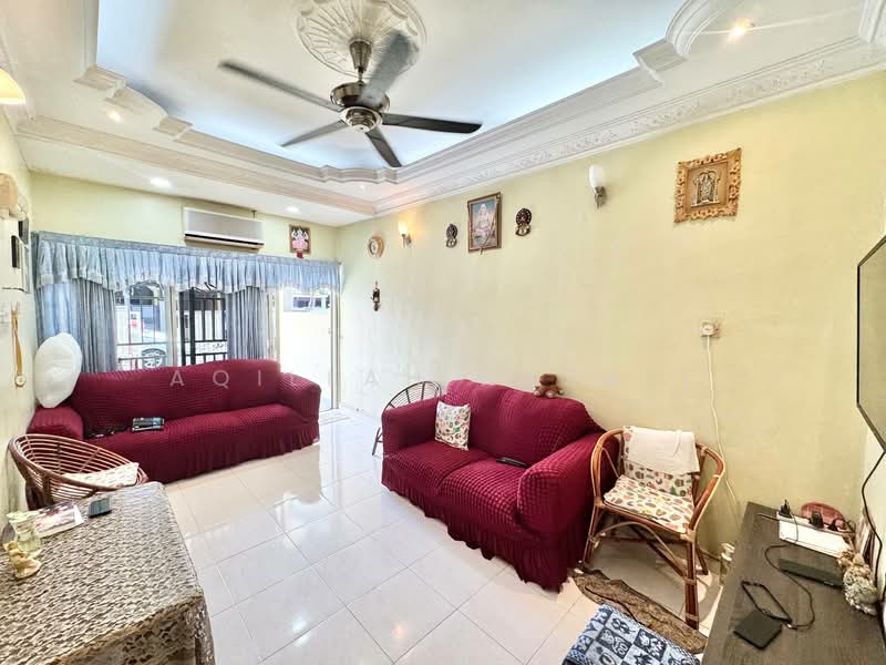 1-storey Terraced House for Sale in Taman Mewah Jaya (Klang) - Aqillah Razali - Living Room - PropertyGuru.com.my