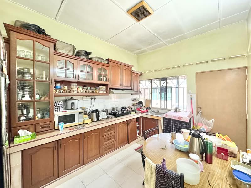 1-storey Terraced House for Sale in Taman Mewah Jaya (Klang) - Aqillah Razali - PropertyGuru.com.my