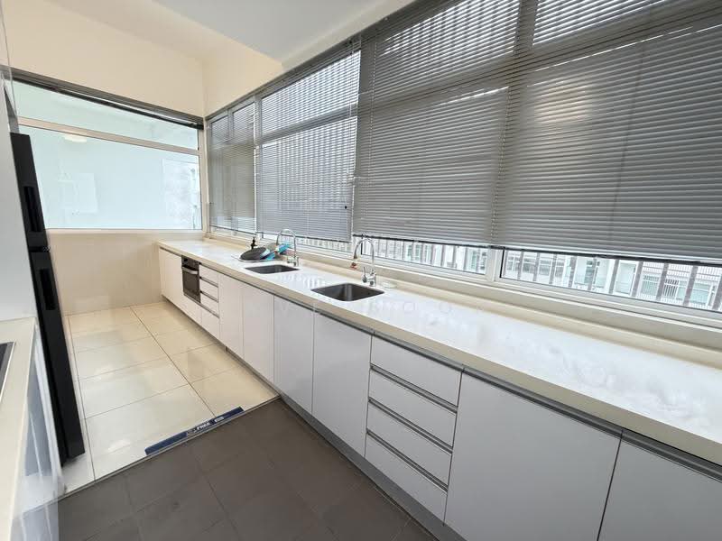 Kondominium untuk Dijual di Ferringhi Residence - Dave Soon - PropertyGuru.com.my