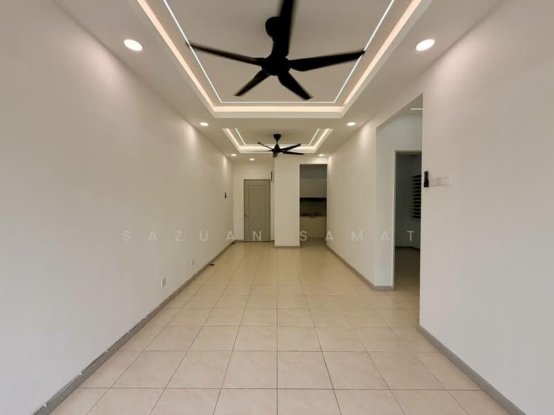 Apartment for Sale at Baiduri Court Apartment - Sazuan Samat - Living Room - PropertyGuru.com.my