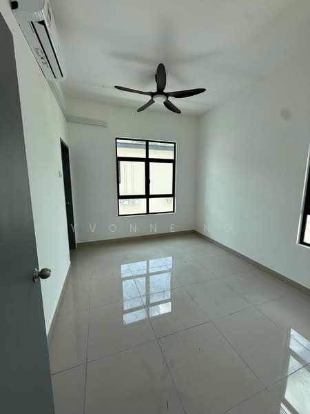 Rumah Teres 2 Tingkat untuk Disewa di Taman Seri Austin (Tebrau) - Yvonne Ng - PropertyGuru.com.my