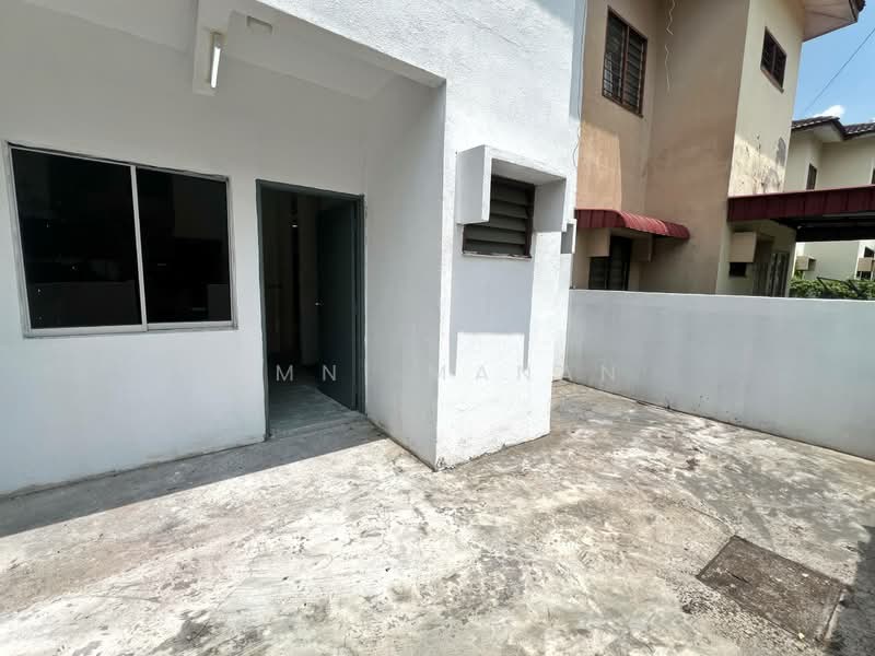2-storey Terraced House for Sale in Alam Perdana (Puncak Alam) - Amni Manan - Exterior - PropertyGuru.com.my
