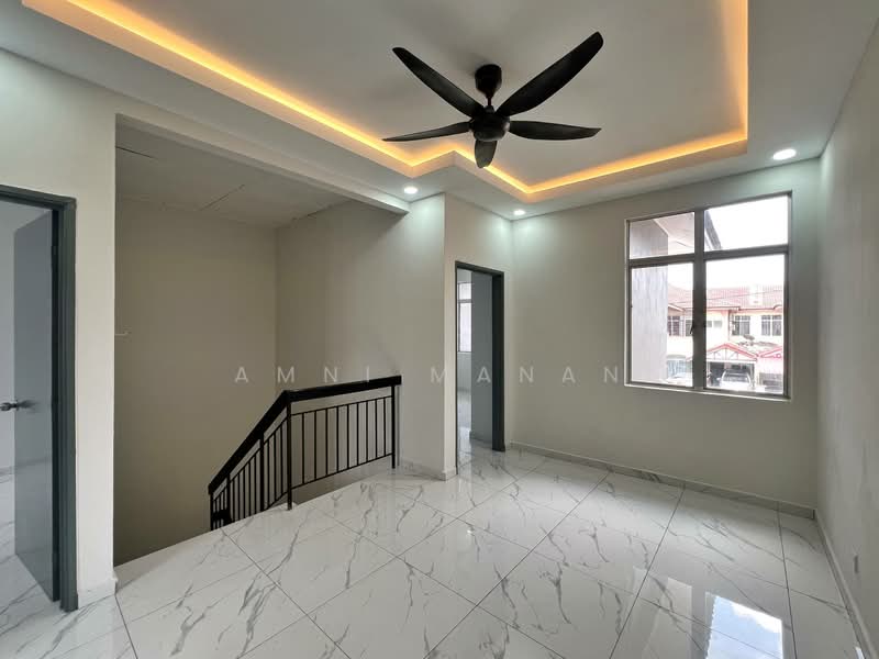 2-storey Terraced House for Sale in Alam Perdana (Puncak Alam) - Amni Manan - PropertyGuru.com.my