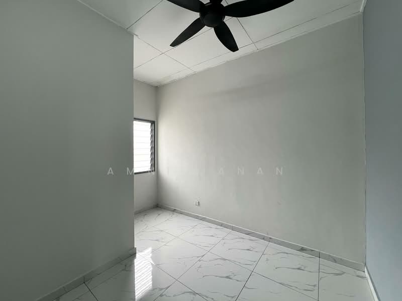 2-storey Terraced House for Sale in Alam Perdana (Puncak Alam) - Amni Manan - PropertyGuru.com.my