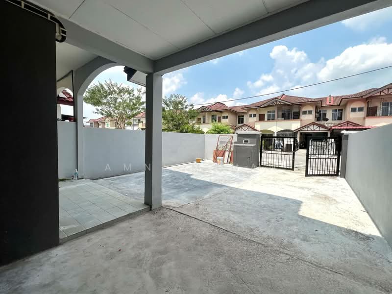 2-storey Terraced House for Sale in Alam Perdana (Puncak Alam) - Amni Manan - PropertyGuru.com.my