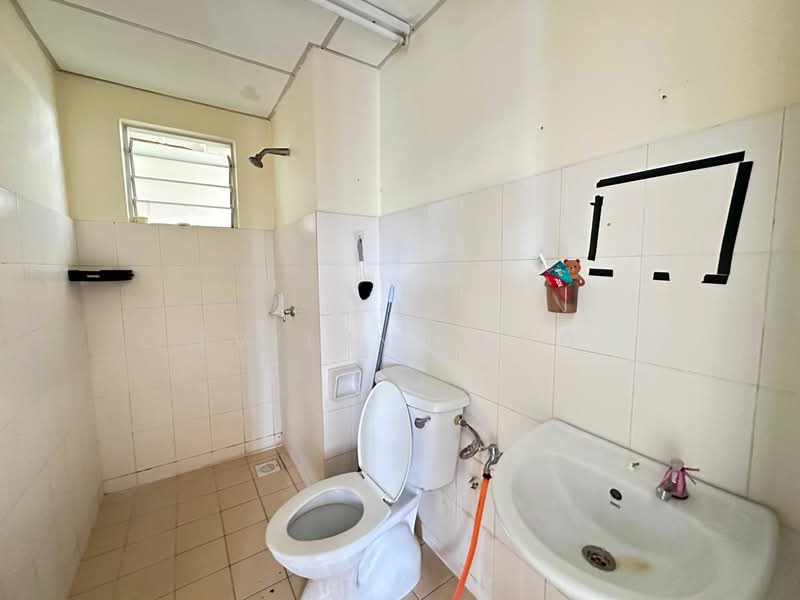 Apartment for Sale at Angsana Apartment - Evelyn Khoo - Bathroom - PropertyGuru.com.my