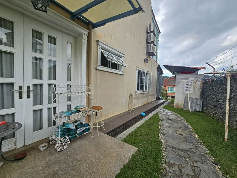 Rumah Berkembar untuk Dijual di Ukay Perdana (Ulu Kelang) - Ali Idris - Exterior - PropertyGuru.com.my