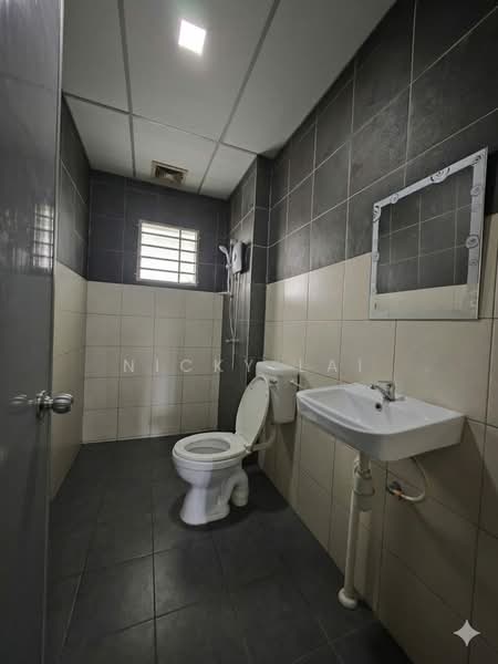 Apartment for Sale at Danau Ria - Nicky Lai - Bathroom - PropertyGuru.com.my