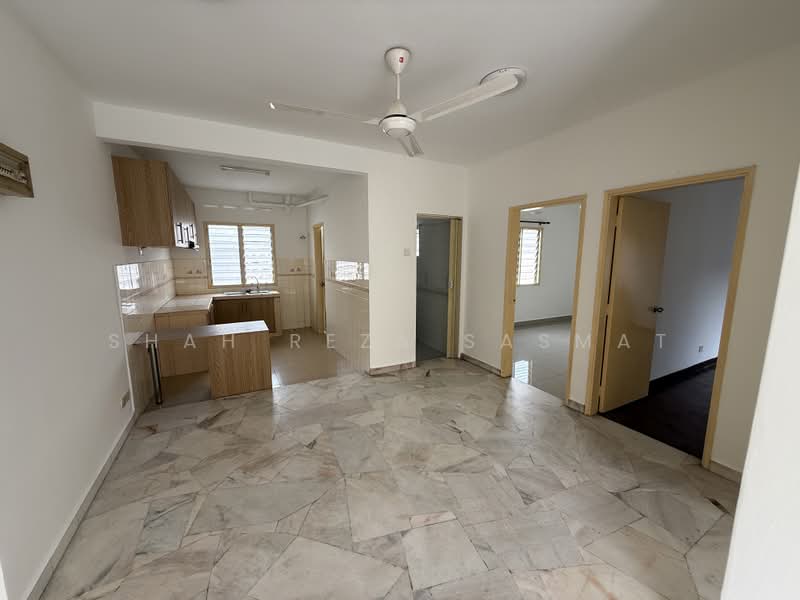 Apartment for Sale at Subang Perdana Goodyear Court 3 - SHAH REZA SASMAT - Kitchen - PropertyGuru.com.my