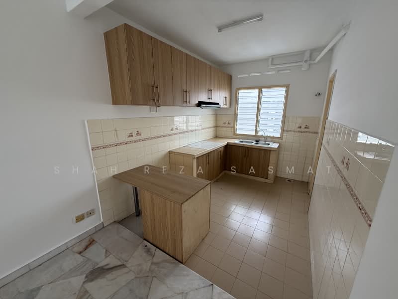 Apartment for Sale at Subang Perdana Goodyear Court 3 - SHAH REZA SASMAT - Kitchen - PropertyGuru.com.my