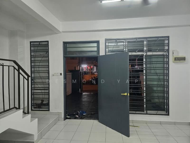2-storey Terraced House for Sale in Taman Scientex Senai (Senai) - Desmond Yap - Entrance - PropertyGuru.com.my
