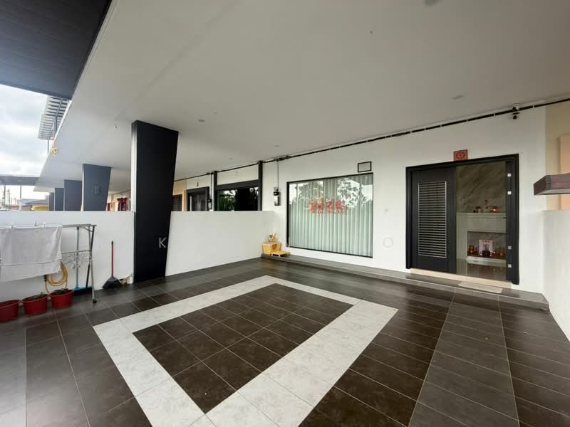 2-storey Terraced House for Sale in Taman Intan Mas (Teluk Intan) - Kelvin Foo - Exterior - PropertyGuru.com.my