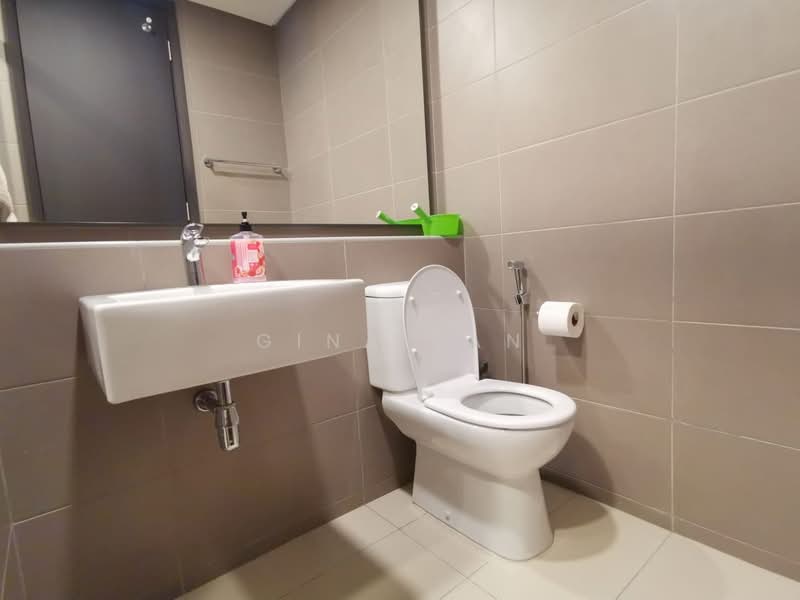 Service Residence for Rent at The Tamarind - Gina Tan - Bathroom - PropertyGuru.com.my