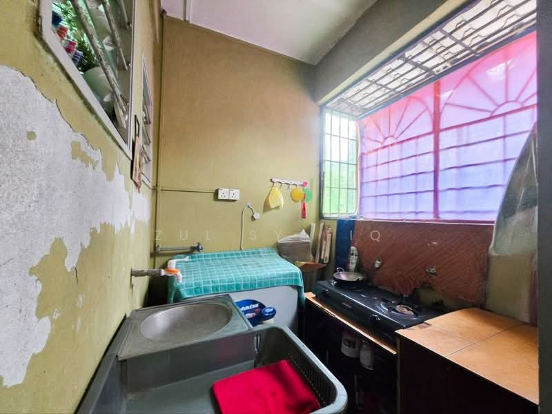 Rumah Flat untuk Dijual di Rampai Idaman - Zul Syafiq - Kitchen - PropertyGuru.com.my