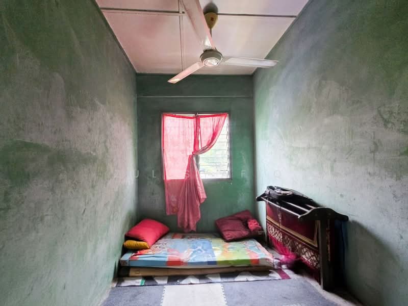 Rumah Flat untuk Dijual di Rampai Idaman - Zul Syafiq - Bedroom - PropertyGuru.com.my
