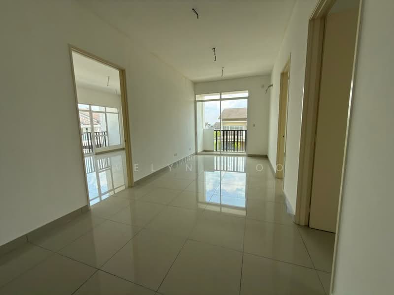 Semi-Detached House for Sale in Rawang (Selangor) - Evelyn Khoo - Hallway - PropertyGuru.com.my