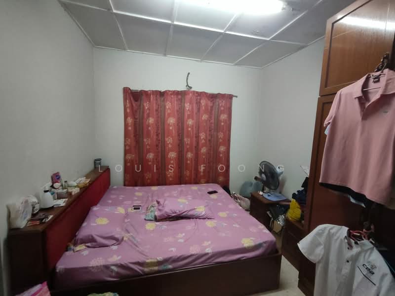 1-storey Terraced House for Sale in Bandar Sri Damansara (Selangor) - Louis Foong - Bedroom - PropertyGuru.com.my