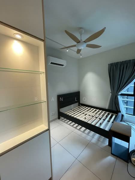 Service Residence for Sale at Majestic Maxim - Ryan Low - Bedroom - PropertyGuru.com.my