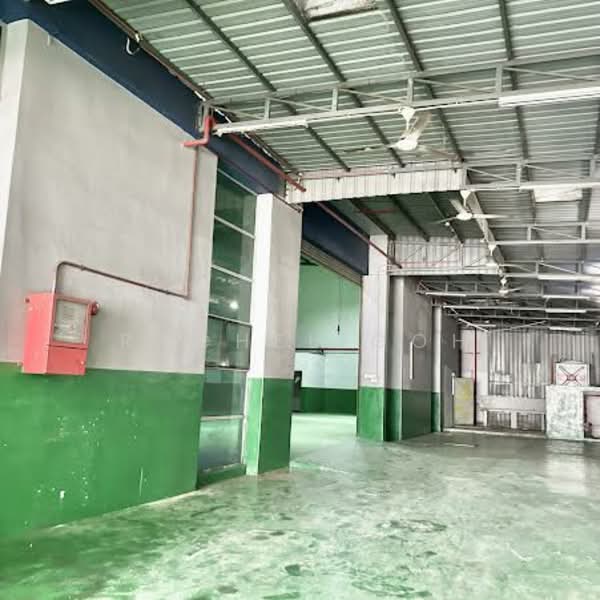 Cluster Factory for Rent in Taman Mount Austin (Tebrau) - Rachel Goh - Interior - PropertyGuru.com.my