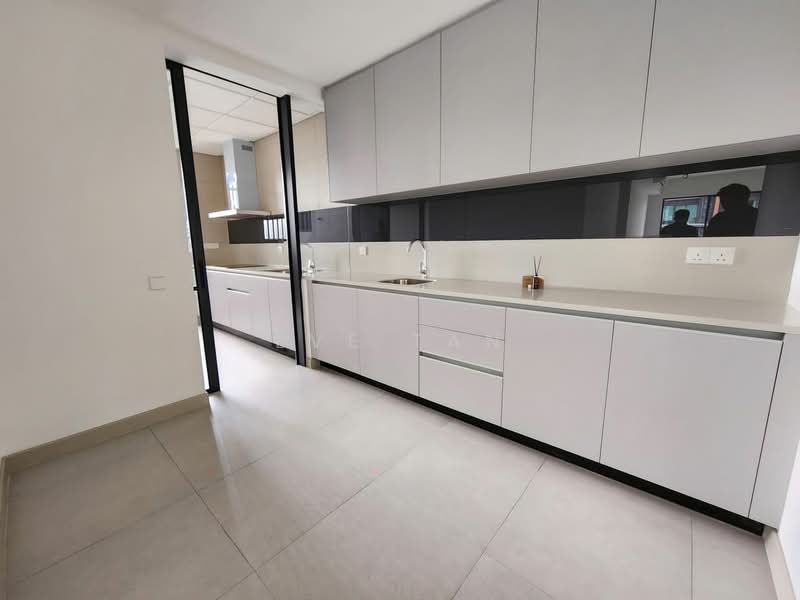 Kondominium untuk Dijual di Residensi Astrea - Eve Tan - Kitchen - PropertyGuru.com.my