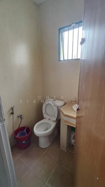 Rumah Teres 2 Tingkat untuk Dijual di Rawang Perdana 2 (Rawang) - Chee Siang Goi - Bathroom - PropertyGuru.com.my