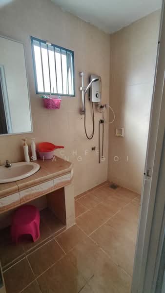 Rumah Teres 2 Tingkat untuk Dijual di Rawang Perdana 2 (Rawang) - Chee Siang Goi - Bathroom - PropertyGuru.com.my