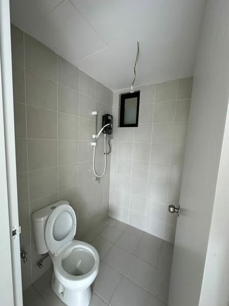 Condominium for Rent at Residensi Bukit Palma 3 (Palm Hill Residence 3) - TJ Yoo - Bathroom - PropertyGuru.com.my