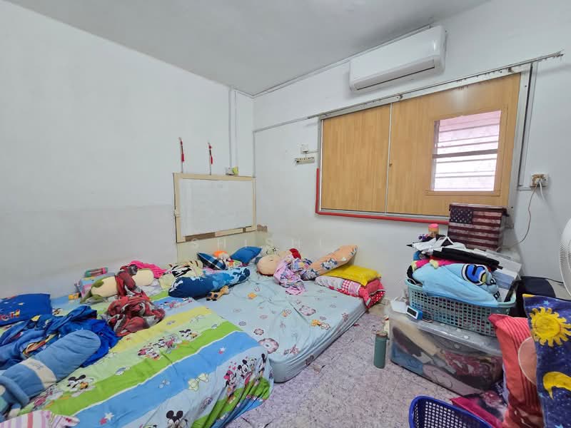 2-storey Terraced House for Sale in Kampung Baru Saleng (Kulai) - Shishi . - PropertyGuru.com.my