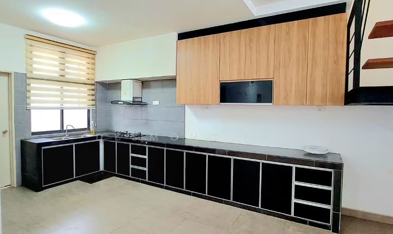 Terraced House for Sale in Taman Pulai Jaya (Kulai) - Desmond Yap - Kitchen - PropertyGuru.com.my