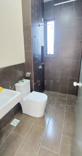 Terraced House for Sale in Taman Pulai Jaya (Kulai) - Desmond Yap - Bathroom - PropertyGuru.com.my