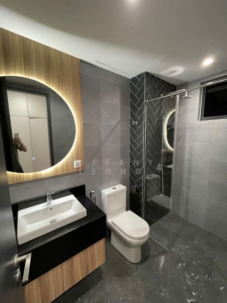 Servis Apartment untuk Disewa di Sunway Velocity TWO - Tiffany Leong - Bathroom - PropertyGuru.com.my