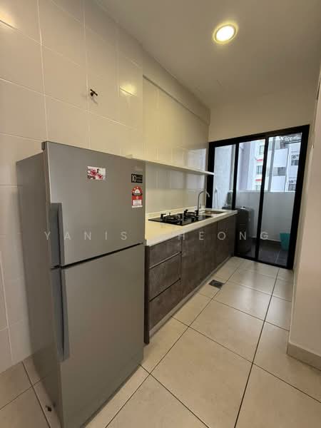 Service Residence for Sale at M Suite @ Desa Park North - Yanis Cheong - Kitchen - PropertyGuru.com.my
