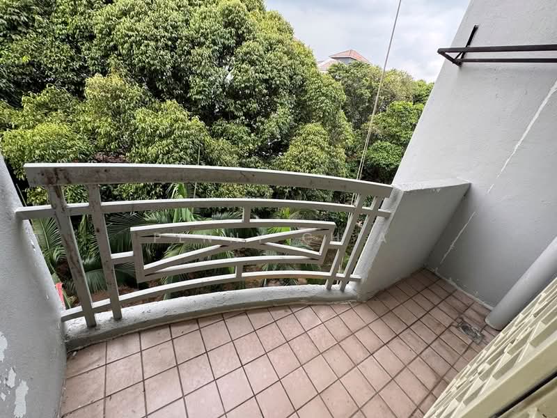 Pangsapuri untuk Dijual di Pelangi Court - Penny Chia - Balcony - PropertyGuru.com.my