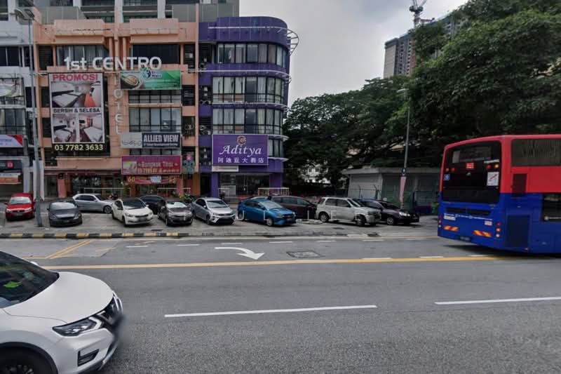 Shop / Office for Sale in Jalan Klang Lama (Old Klang Road) (Kuala Lumpur) - Paul Lee - Exterior - PropertyGuru.com.my