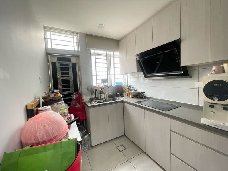 Rumah Teres untuk Dijual di Bandar Baru Permas Jaya (Permas Jaya) - Benjamin Ong - Kitchen - PropertyGuru.com.my