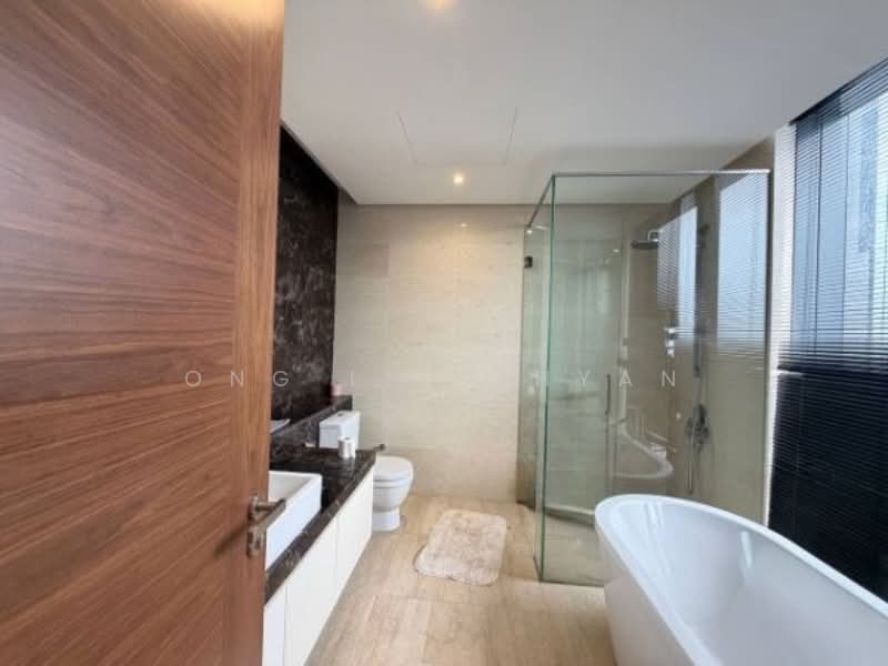 Servis Apartment untuk Dijual di The Astaka @ 1 Bukit Senyum - Ong Lih Shyan - Bathroom - PropertyGuru.com.my