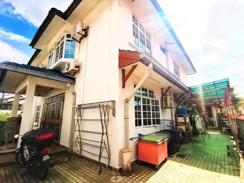 Bungalow for Sale in Taman Johor Jaya (Johor Bahru) - Sharon Ng - Exterior - PropertyGuru.com.my