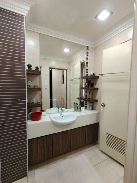 3-storey Terraced House for Sale in Mutiara Bukit Jalil (Bukit Jalil) - Priscilla Tan - Bathroom - PropertyGuru.com.my