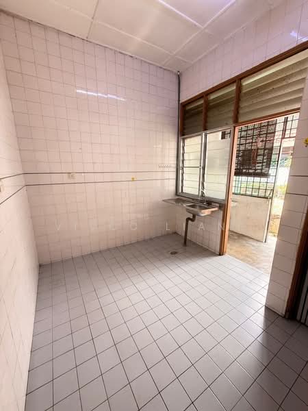 1.5-storey Terraced House for Sale in Taman Molek (Johor Bahru) - Vivco Liang - PropertyGuru.com.my