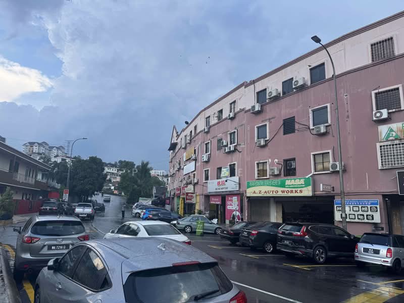 Pejabat untuk Disewa di Taman Tan Yew Lai (Jalan Klang Lama (Old Klang Road)) - Paul Lee - Exterior - PropertyGuru.com.my