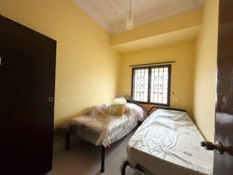 Rumah Flat untuk Dijual di Taman Pulai Utama - Ong Lih Shyan - Bedroom - PropertyGuru.com.my