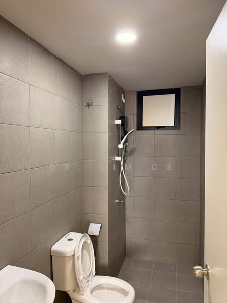 Pangsapuri untuk Disewa di Residensi Max - Dr. Lim CS - Bathroom - PropertyGuru.com.my