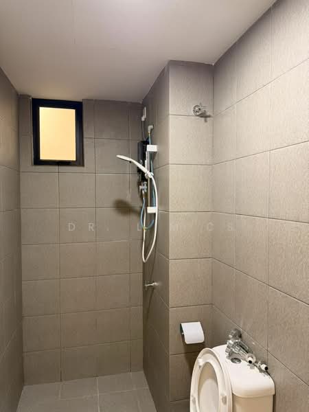 Pangsapuri untuk Disewa di Residensi Max - Dr. Lim CS - Bathroom - PropertyGuru.com.my
