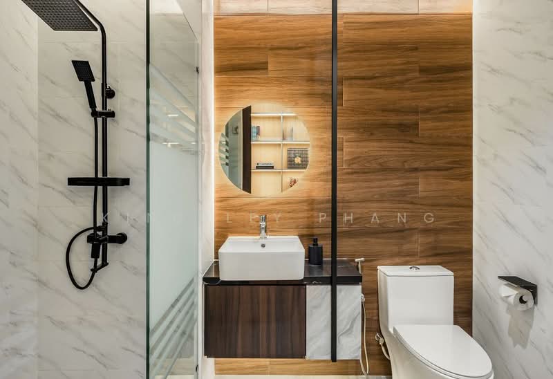 Service Residence for Sale at Core Soho Suite - Kingsley Phang - Bathroom - PropertyGuru.com.my