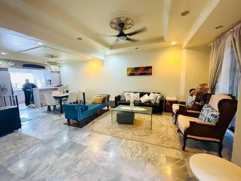 2.5-storey Terraced House for Sale in Bukit Antarabangsa (Ulu Kelang) - Noor Aini Bt Ayob - Living Room - PropertyGuru.com.my