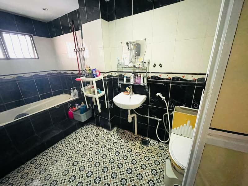 2.5-storey Terraced House for Sale in Bukit Antarabangsa (Ulu Kelang) - Noor Aini Bt Ayob - PropertyGuru.com.my