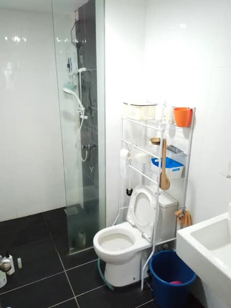 Servis Apartment untuk Disewa di Menara Suria (V12) - Dalynn Tan - Bathroom - PropertyGuru.com.my